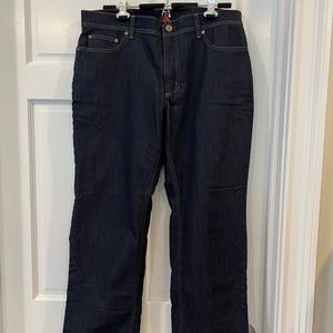 LL Bean Men’s Fleece-lined Dark Wash Denim Jeans 298065